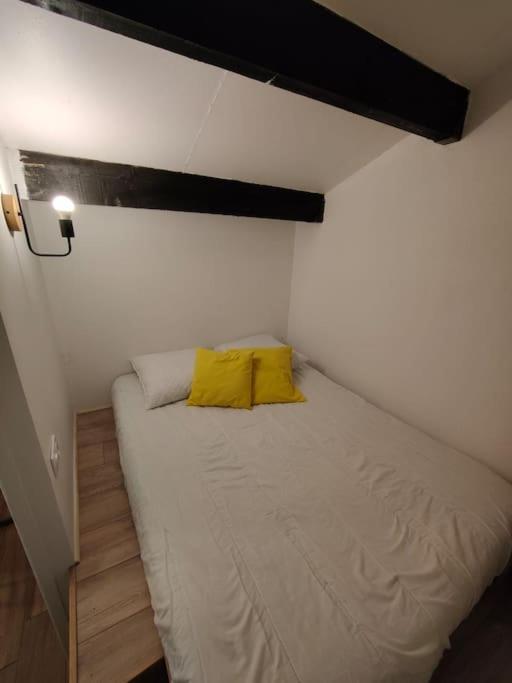 Appartement Cocooning Entierement Renove Les Angles  Exterior foto